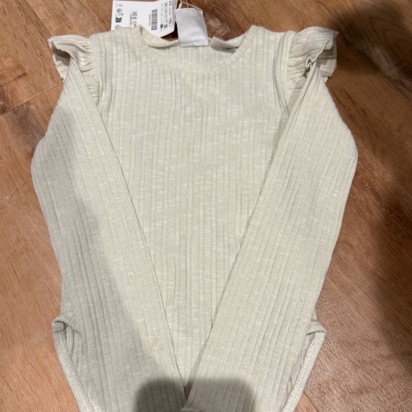 Black and Cream Ribbed Shirt Set Zara 4-5T - Picture 3 of 4